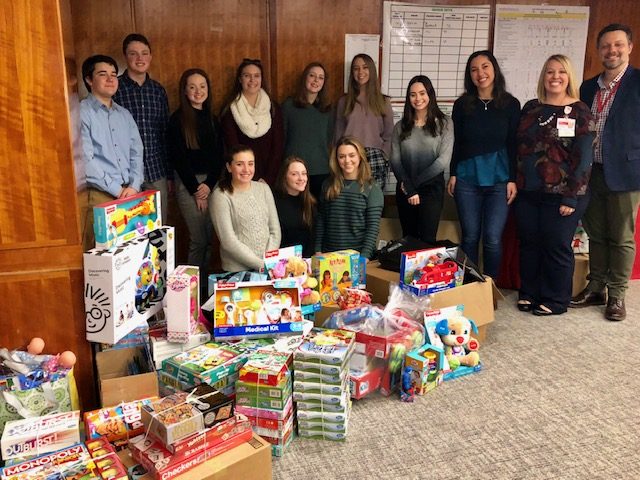 Ten members of the HLFYA Alumni Network gathered at HLF Community Partner NY Presbyterian Morgan Stanley Children's Hospital to deliver toys collected for patients.