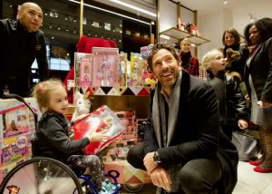 December 5th 2018: A heartwarming evening at FAO Schwarz when the Lundqvist family, Henrik Lundqvist Foundation and The Garden of Dreams Foundation surprised our friend Emma with a holiday shopping spree. [Picture credit: Rana Feure/MSG Photos]