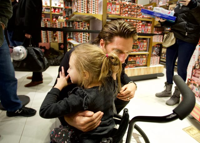 A heartwarming evening at FAO Schwarz when the Lundqvist family, Henrik Lundqvist Foundation and The Garden of Dreams Foundation surprised our friend Emma with a holiday shopping spree. [Picture credit: Rana Feure/MSG Photos]