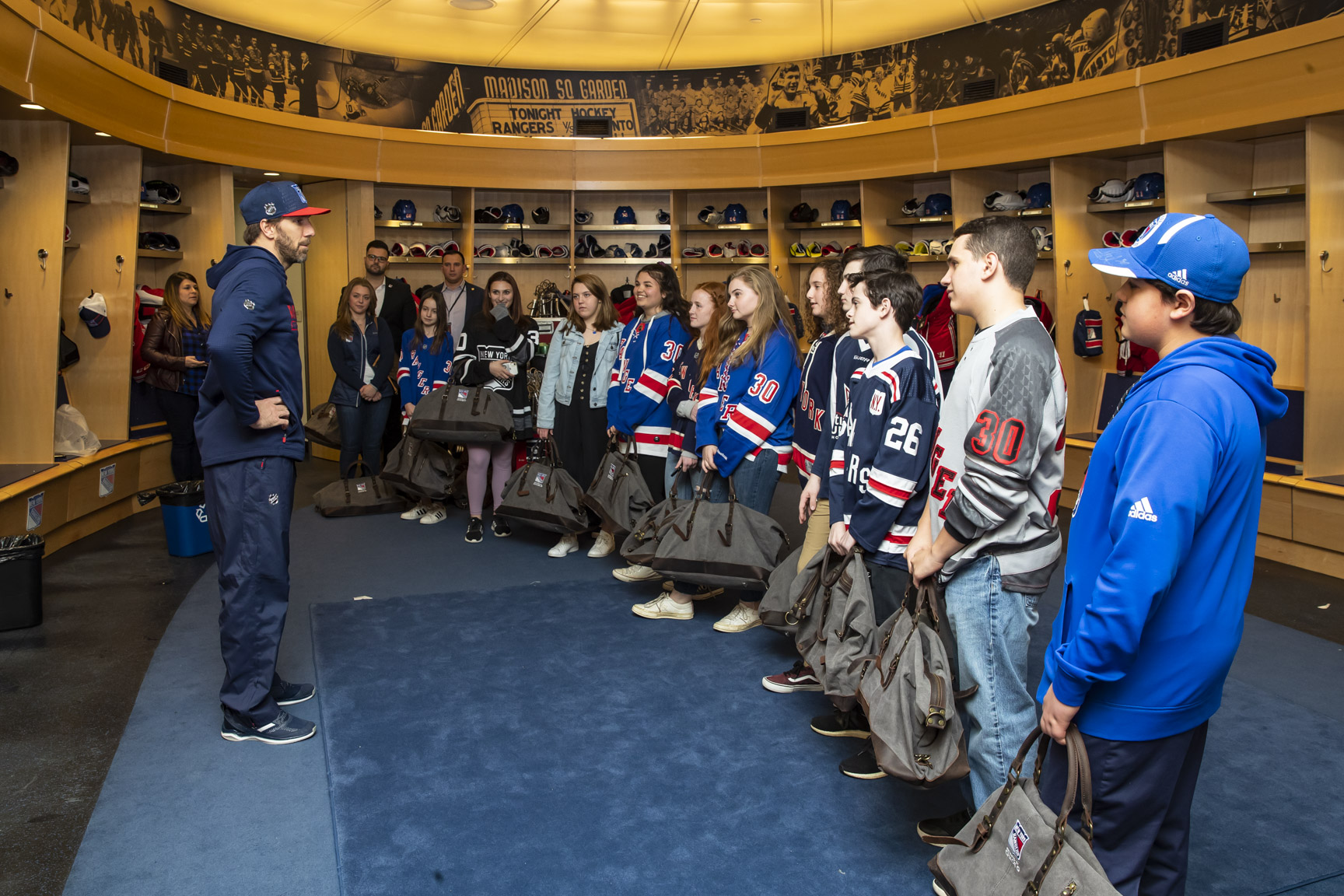 Last week our HLF Young Ambassadors attended a Service Learning Event hosted by Chase. After a career chat, YAs cheered for the New York Rangers and ended the night with HLF co-founder Henrik Lundqvist in the Rangers locker room! 
[Photo credit: Rebecca Taylor/MSG Photos]