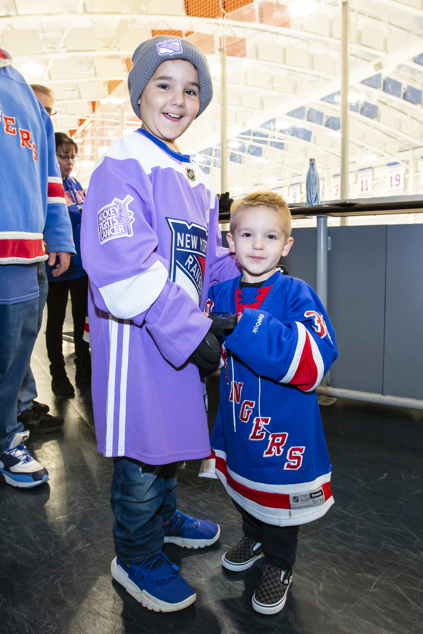 October 26, 2019: The Henrik Lundqvist Foundation, through GDF, presents a $50,000 check to Cohen Children’s Medical Center after the Rangers practice at the MSG Training Center.