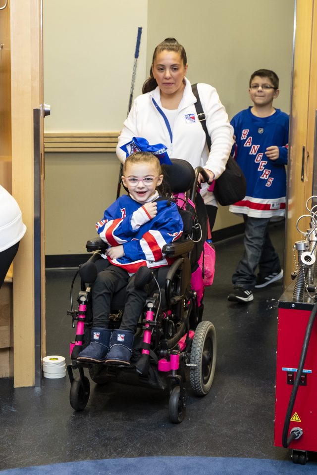 Our friend, Gianna, from Make-A-Wish Metro New York, had a special wish to go to a game and to meet Henrik Lundqvist, ‘the best goalie in the universe.’ During Garden […]