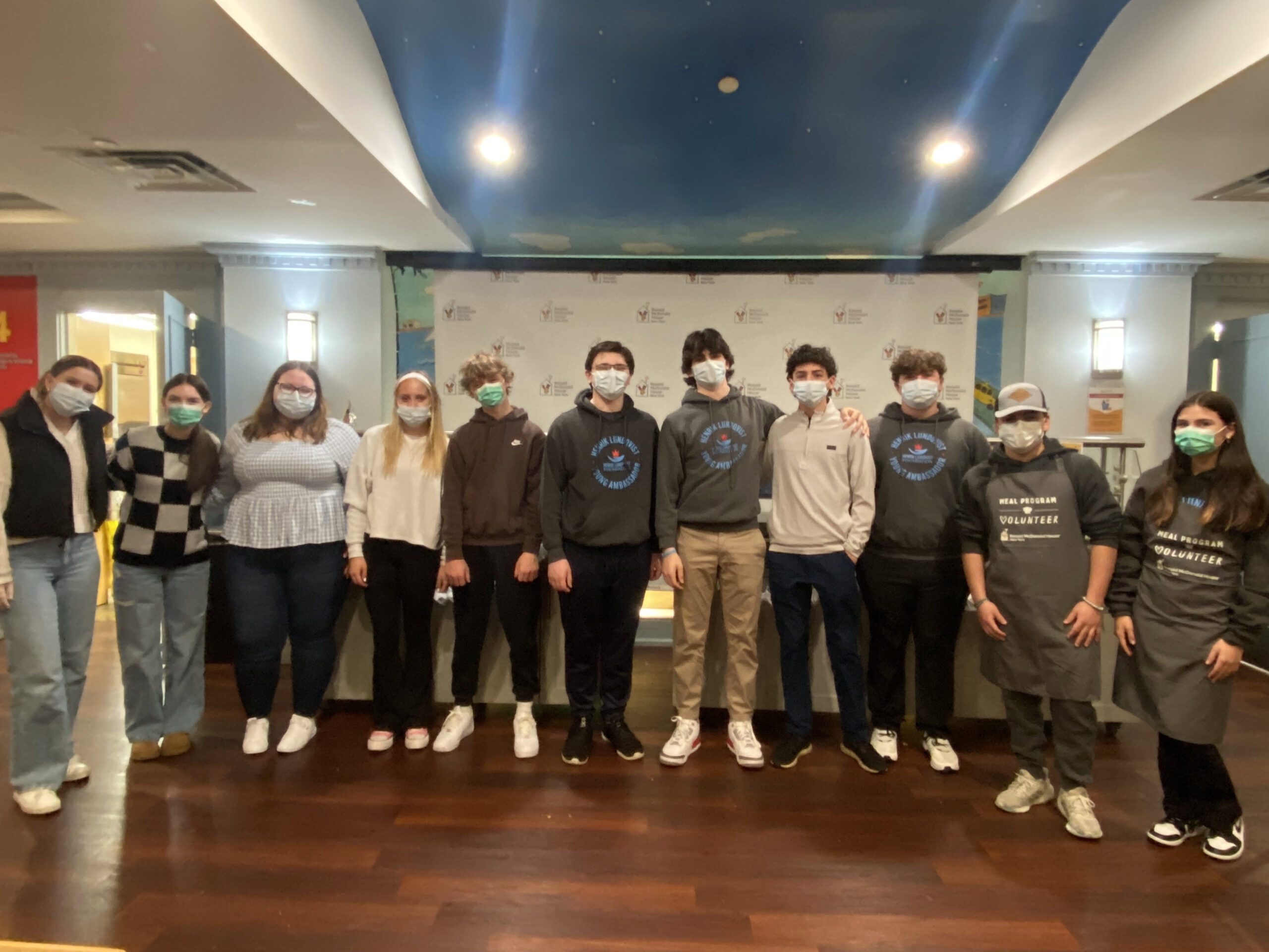On Sunday March 24th members of the 2024 HLF Young Ambassadors class and several YA Alumni Mentors paid a visit to Ronald McDonald House (RMH) NYC to help throw a spring festival for all of the children and their families! 
