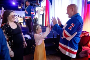 It's not every day a little girl gets such VIP treatment, but this wasn't just any open session. This was the 30th annual Skate with the Greats fundraiser for the Ronald McDonald House New York.